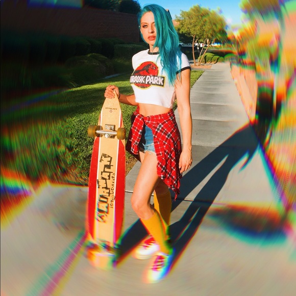 Meet your Posher, Ariana - Picture 3 of 12